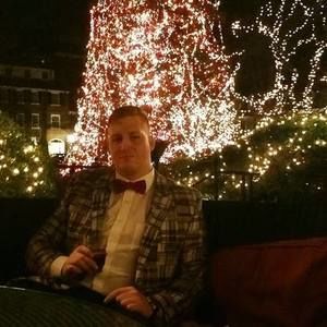 Meet your Posher, Cee